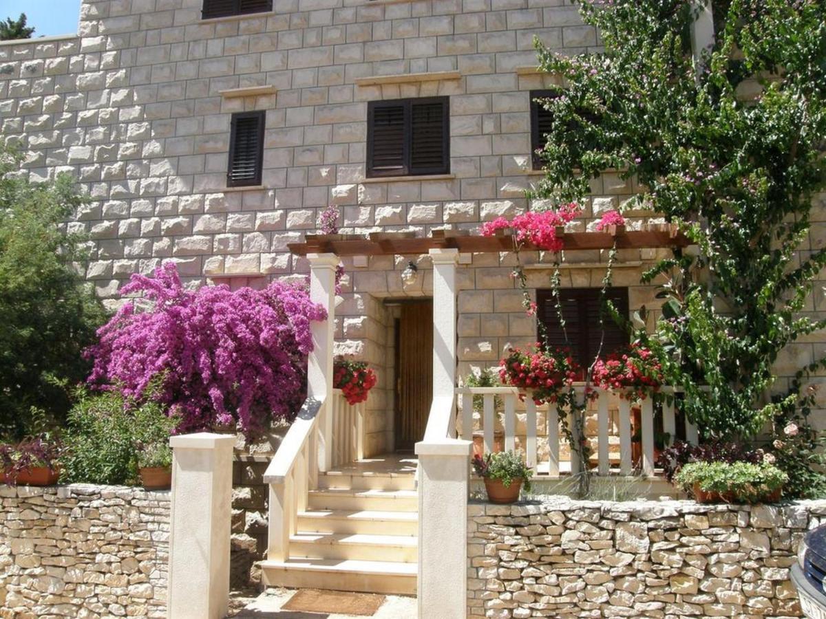 Villa Renipol Adults Only 수티반 외부 사진