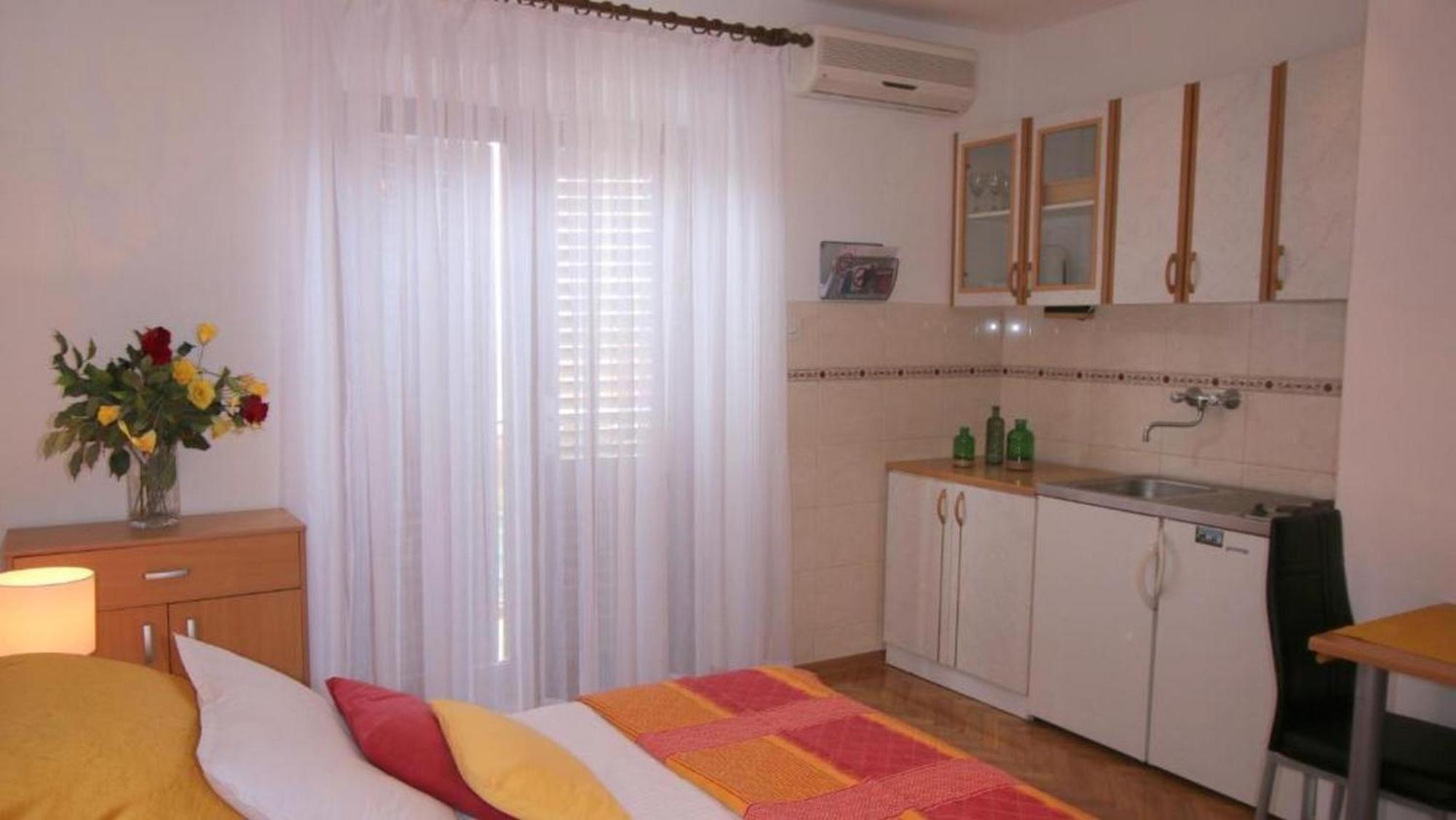 Villa Renipol Adults Only 수티반 객실 사진